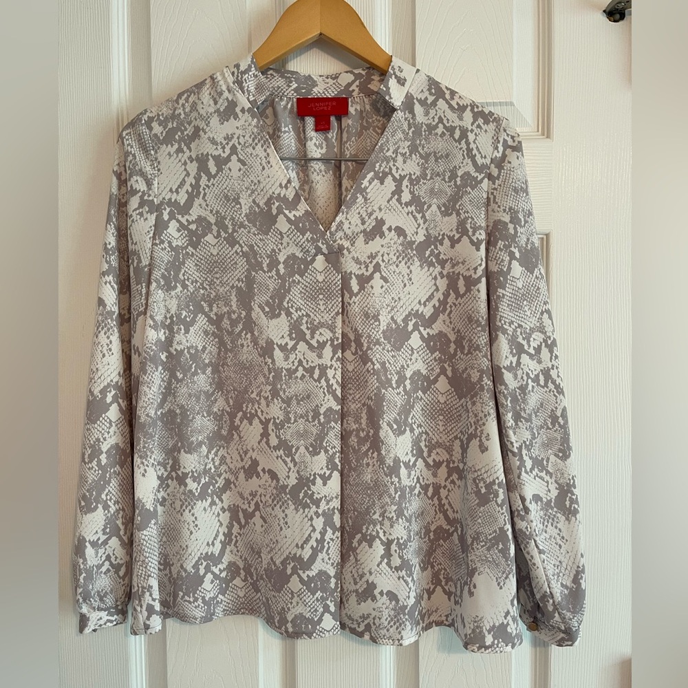 Jennifer Lopez White Gray Snakeskin Blouse Office Work Top Size XS